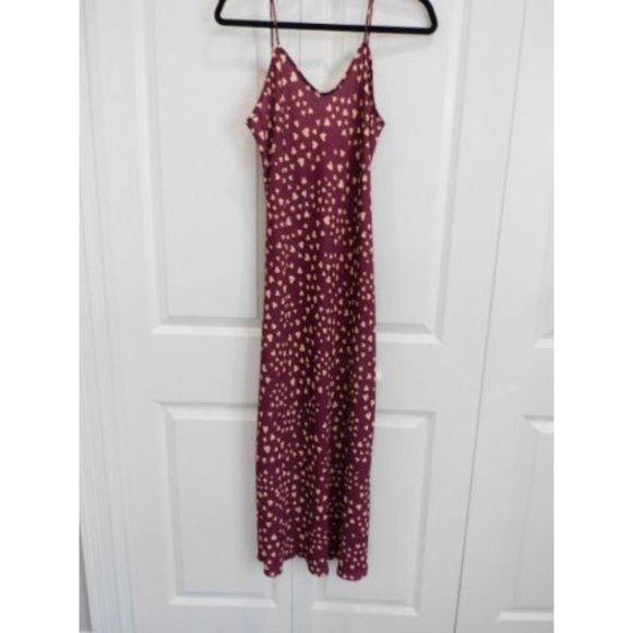 RESA Lily Slip Dress in Amore NWT size MEDIUM Burgundy Hearts - Picture 2 of 8